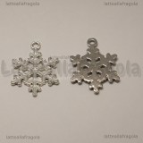 Ciondolo Fiocco di Neve in metallo argentato smaltato 24x19mm