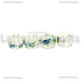 5 Perle in Ceramica bianca fiore azzurro 6mm