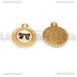 Charm Medaglietta Fiocco Numero 5 e perle in metallo dorato smaltato 17x14mm