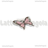 Ciondolo Farfalla con strass in metallo argentato smaltato rosa 19x15mm	